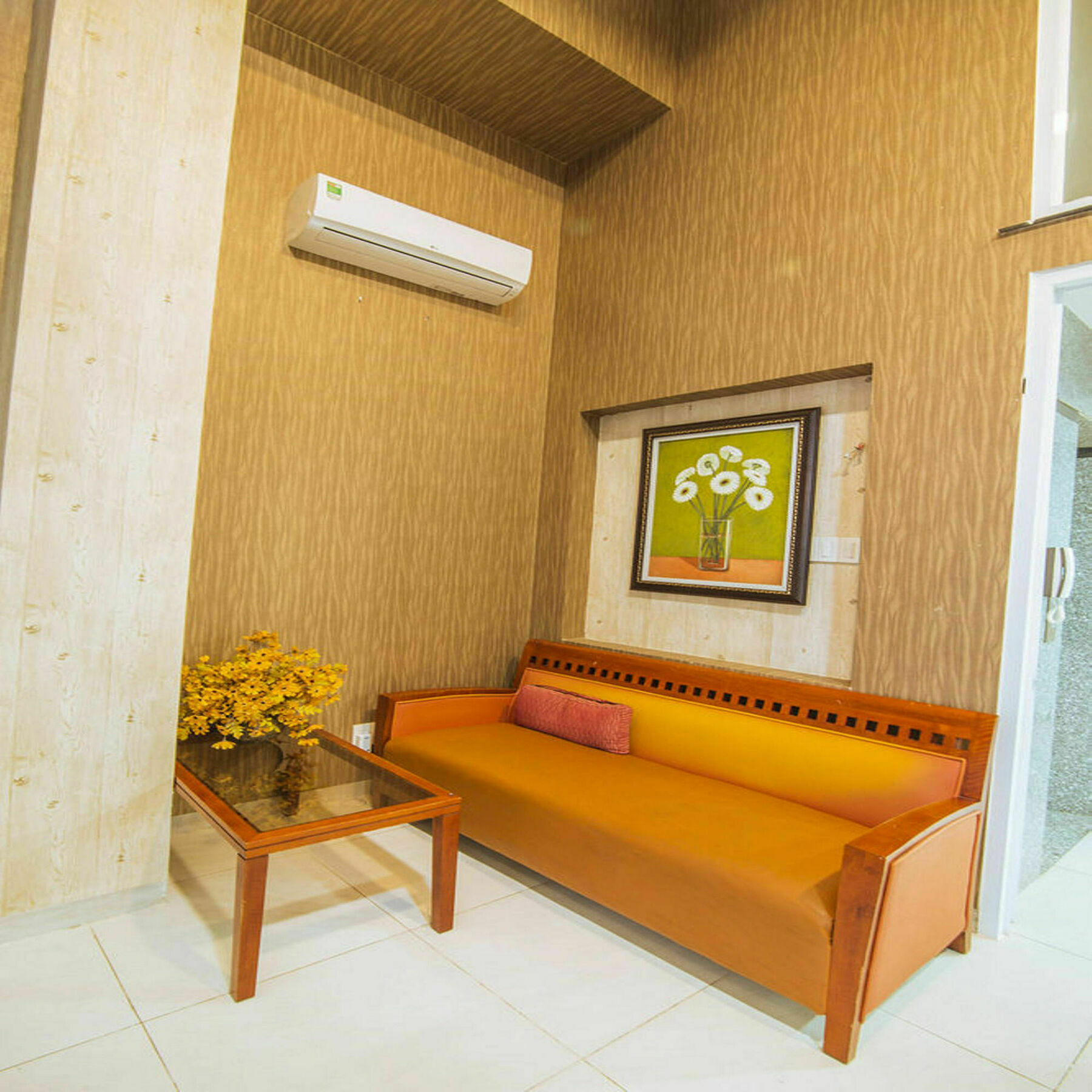 Max Sunflower Ho Či Minovo Město Exteriér fotografie